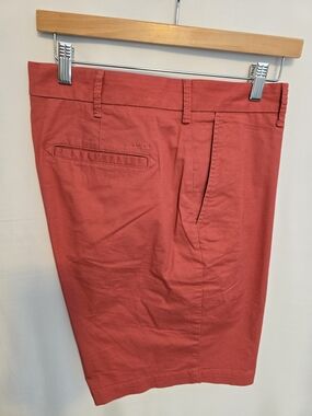 Izod Coral Chino Shorts — Men's 36